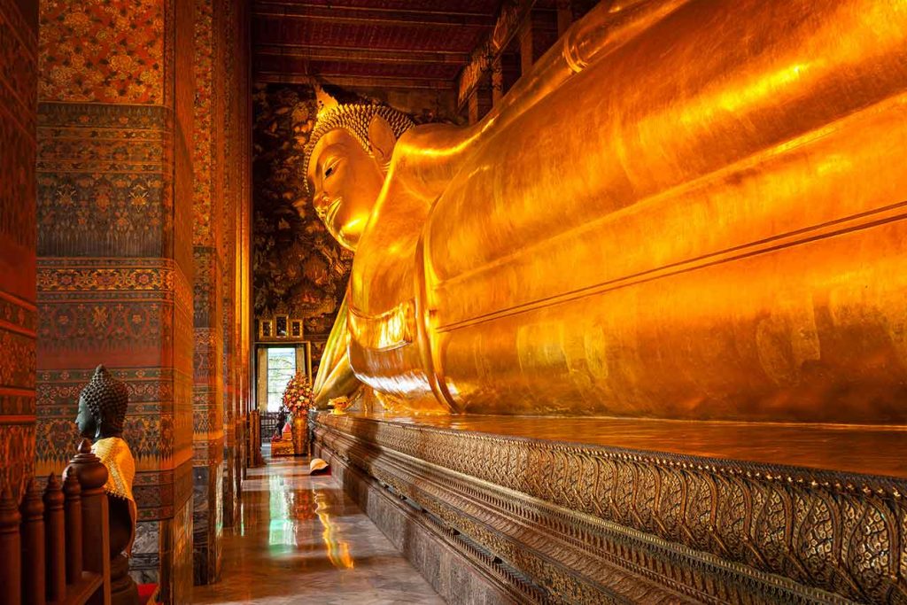 the reclining buddha's upper body and head