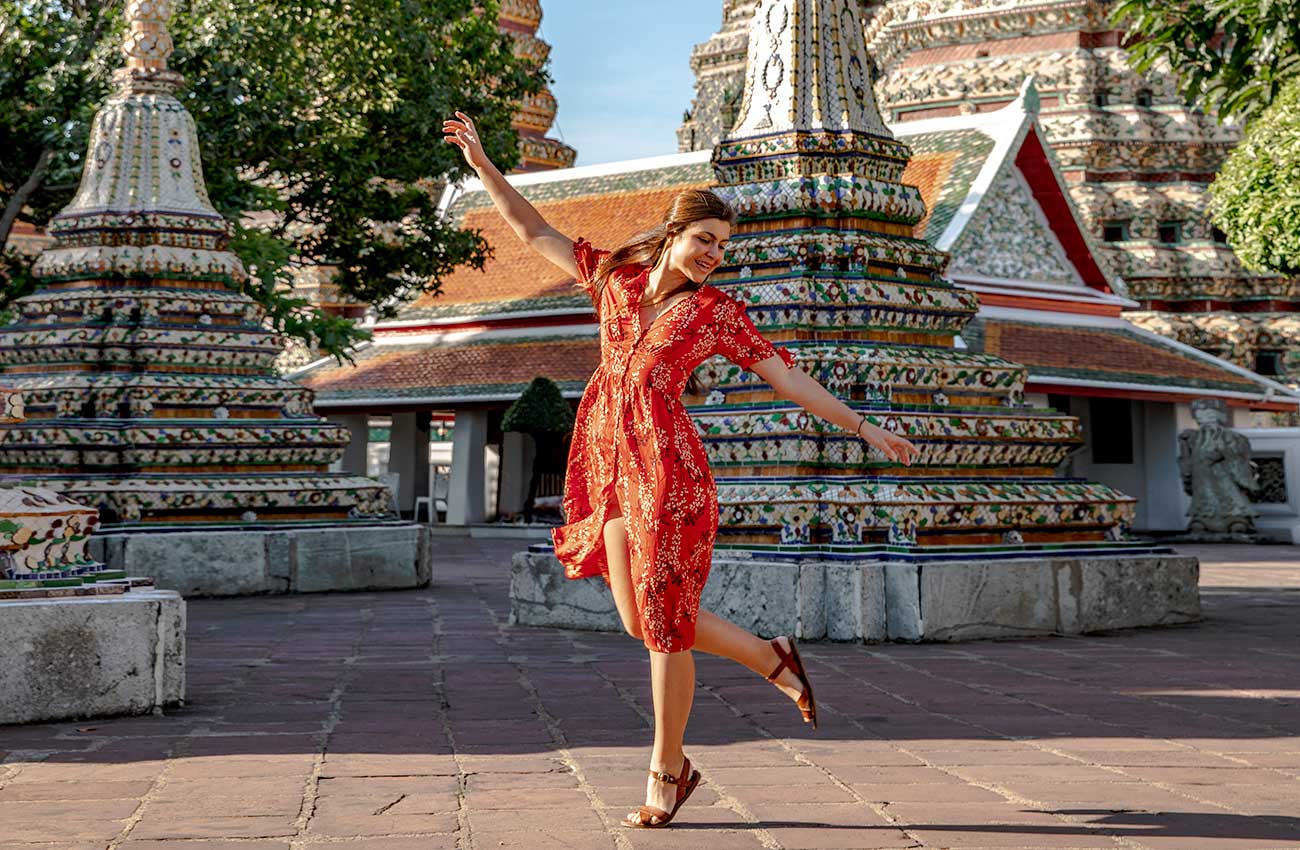 Ultimate Guide to Visiting Wat Pho in Bangkok – The Temple of the Reclining Buddha